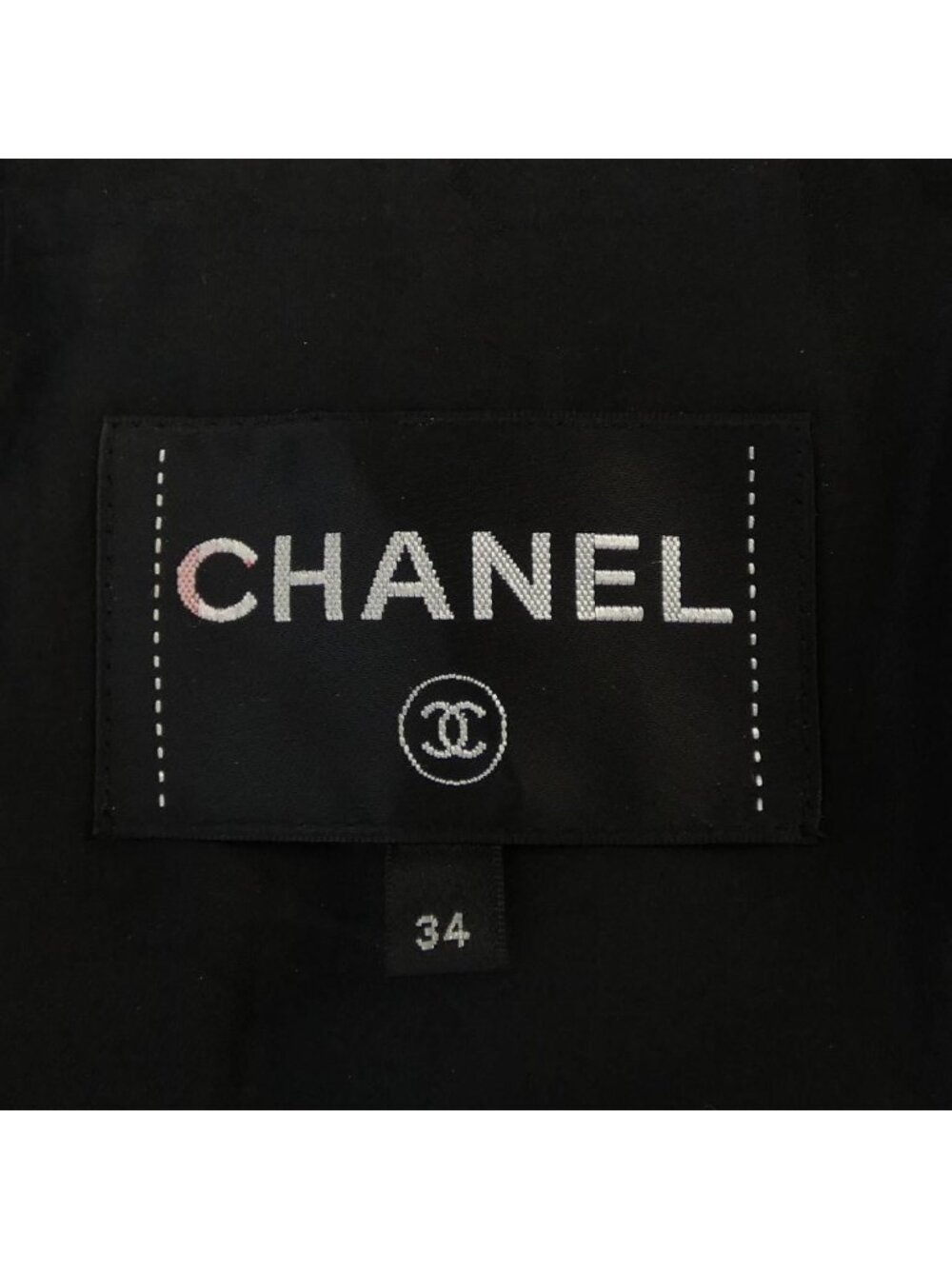 Chanel Jacket - Picture 4 of 6